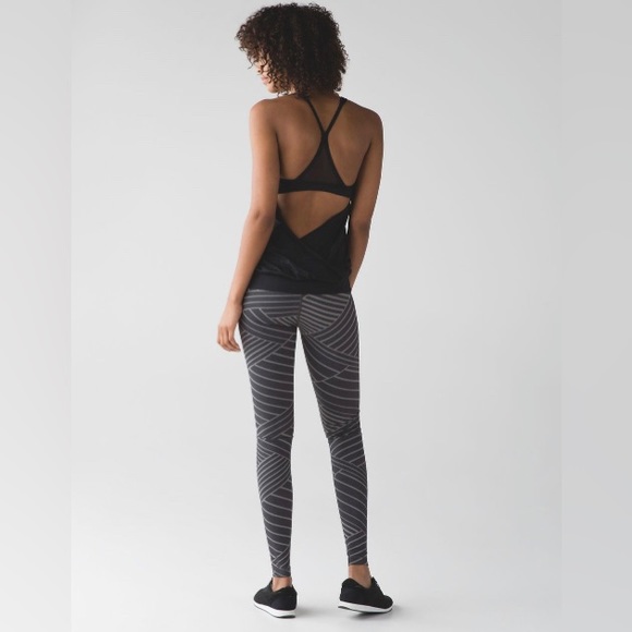 Lululemon Wunder Under Pant III - Picture 6 of 8